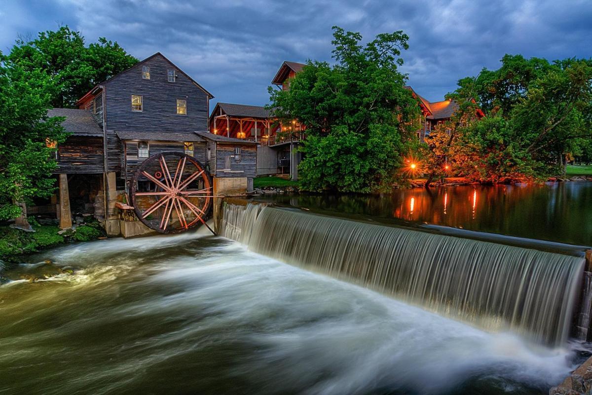 Wilderness Lodge, Hot Tub, Game Room, Pool Access, 1089 Free Tickets Each Paid Day, Dollywood And M Sevierville Eksteriør billede