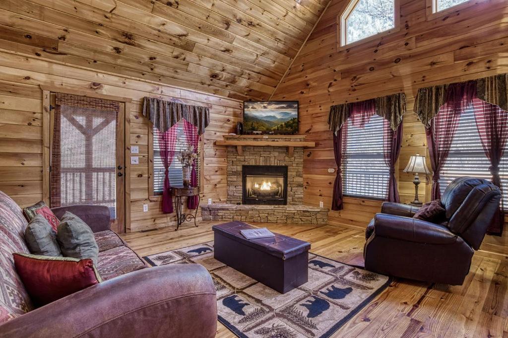 Wilderness Lodge, Hot Tub, Game Room, Pool Access, 1089 Free Tickets Each Paid Day, Dollywood And M Sevierville Eksteriør billede